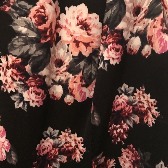 Floral and mesh skater dress - Picture 3 of 4